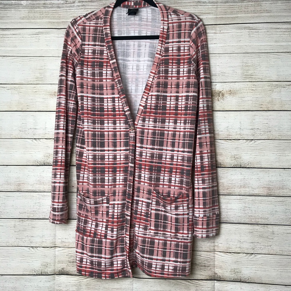 Agnes and Dora essential cardigan